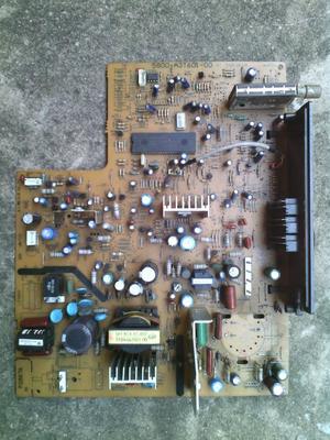 平板彩電指示燈亮不開機請問各位大師該怎么修大概損壞的元器件是那些